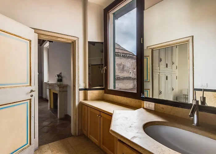 Apartment Pantheon View By Interhome